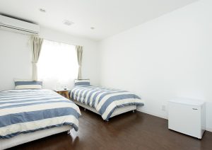 facility_room02_01